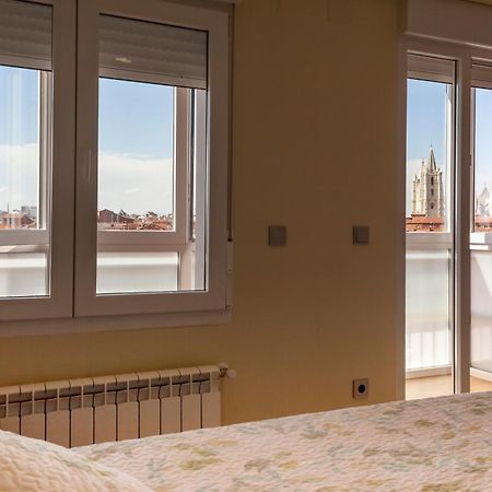 The View - Apartamento Reformado Con Vistas A La Catedral - Leonapartamentos Экстерьер фото